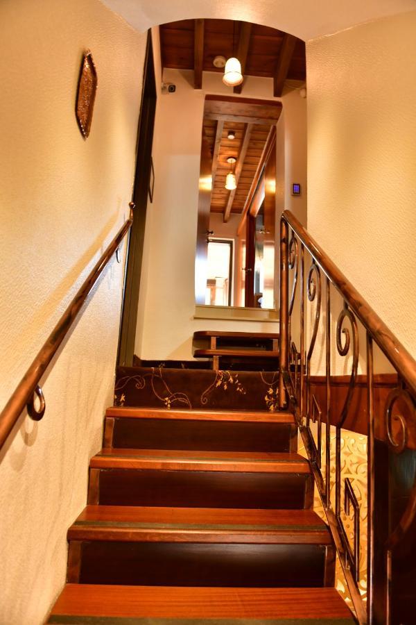 The German House Aparthotel Acra Exterior foto